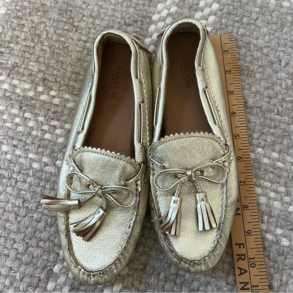 Coach 7 Nadia Gold Driving Loafer Slip On Moccasin Soft Leather Tassel - Picture 10 of 10